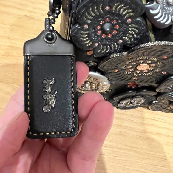 COACH 1941 Black/Purple Tea Rose Dinky 21586 Limited RARE! - Picture 9 of 10